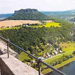 Ferienwohnung-schrammsteinblick
